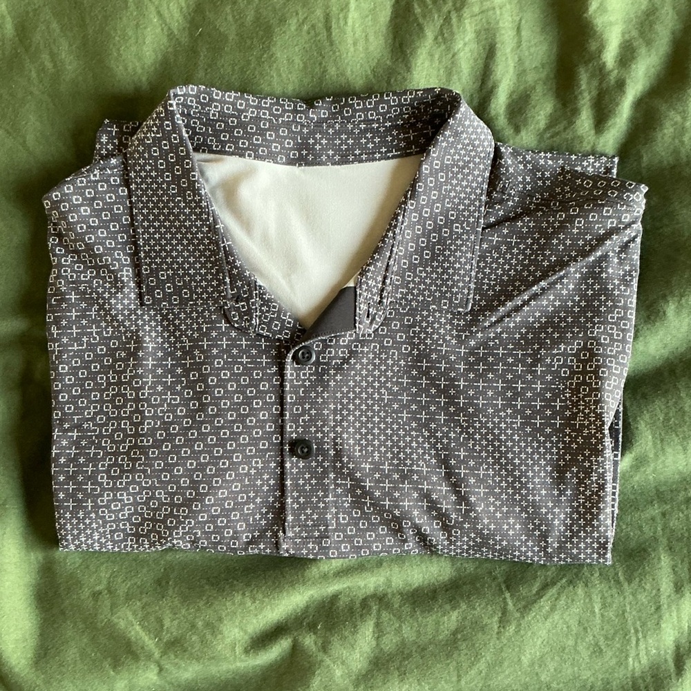 lululemon athletica Black and White Geometric Shirt - Propel Polo Shirt